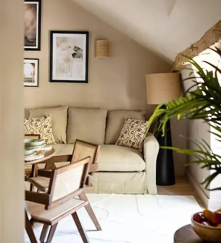 Pavillon Eden - L'ecrin - Le Marais Lägenhet